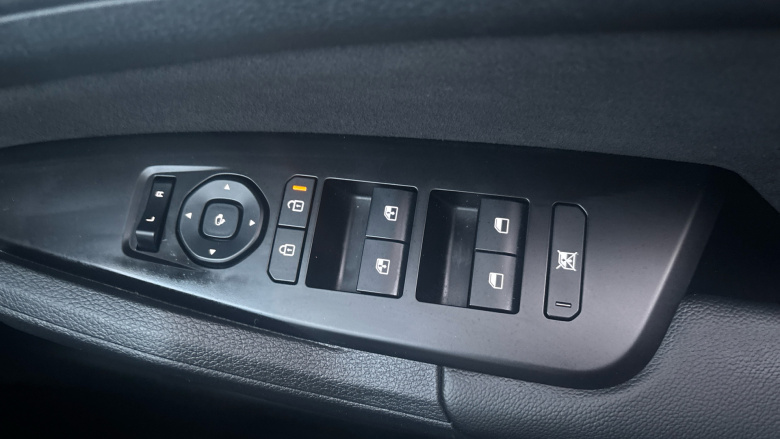 Kia Sportage 1.6T GDi HEV GT-Line S 5dr Auto Hybrid Estate